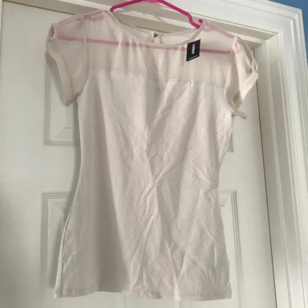 Express top beige NWT size XS